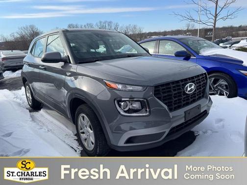2022 Hyundai VENUE SE