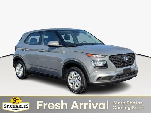 2022 Hyundai VENUE SE