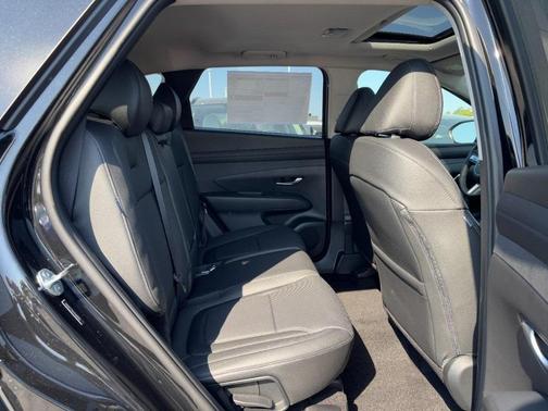 2026 Hyundai TUCSON SEL Convenience