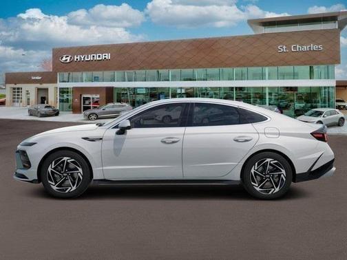 2026 Hyundai SONATA SEL