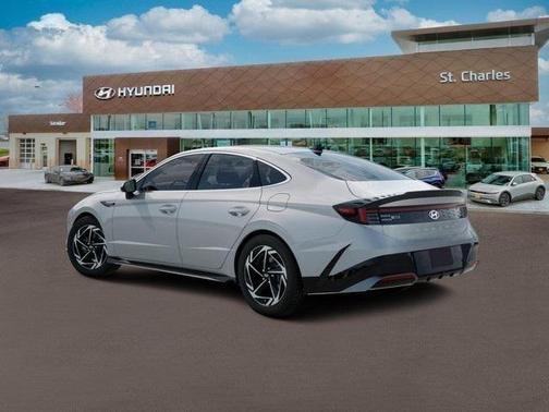 2026 Hyundai SONATA SEL
