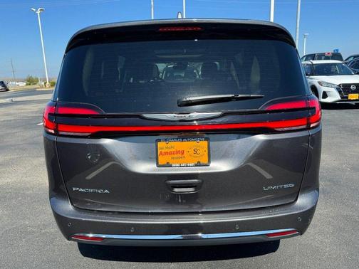 2022 Chrysler Pacifica Limited
