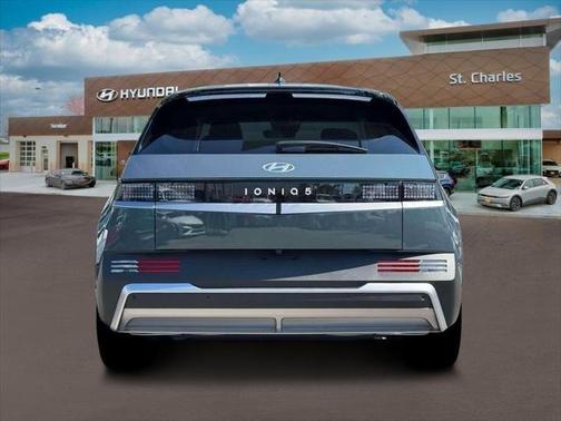 2025 Hyundai IONIQ 5 SE