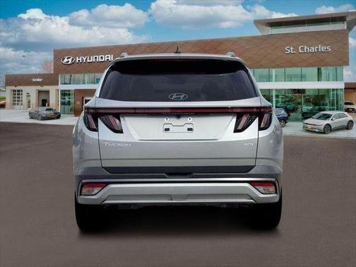 Shimmering Silver 2026 Hyundai TUCSON Limited