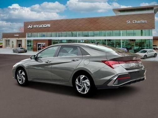 Amazon Gray 2026 Hyundai ELANTRA Limited
