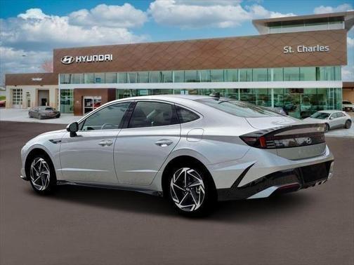 2026 Hyundai SONATA SEL