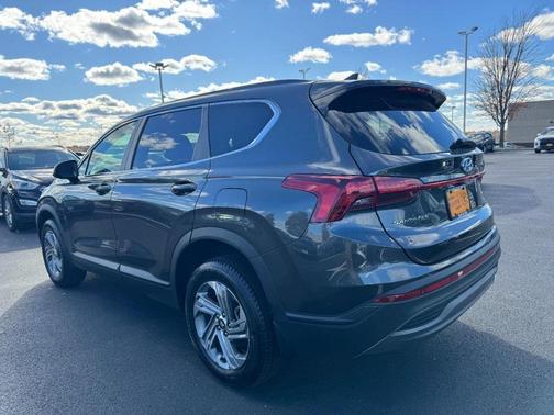 2023 Hyundai SANTA FE SE
