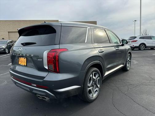 2025 Hyundai PALISADE SEL Premium