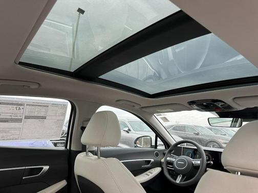 2026 Hyundai SONATA Hybrid SE