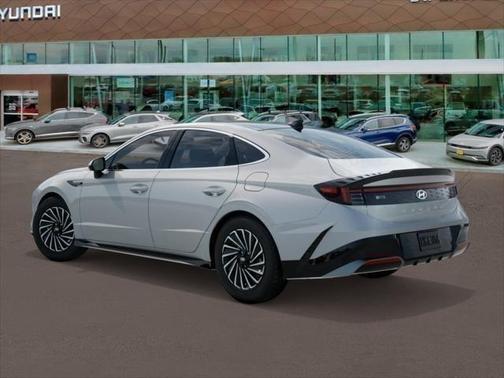 2026 Hyundai SONATA Hybrid SE