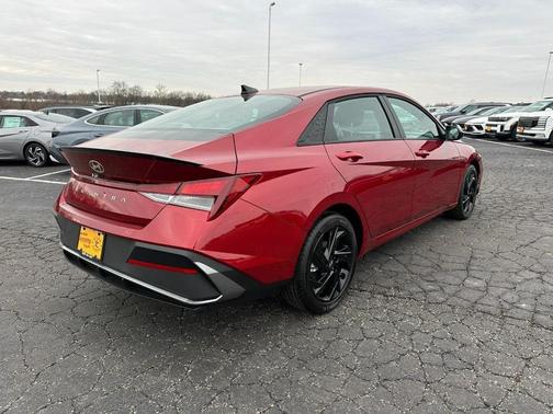 2026 Hyundai ELANTRA Sport