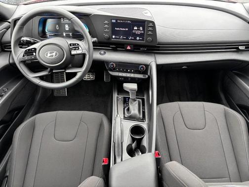 2026 Hyundai ELANTRA Sport