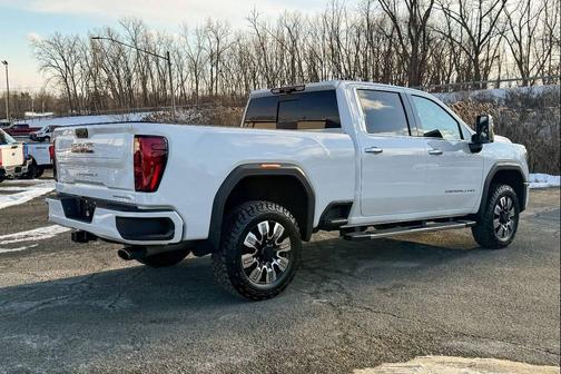 2025 GMC Sierra 2500 Denali