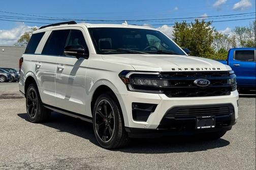 Star White Metallic Tri-Coat 2023 Ford Expedition Limited