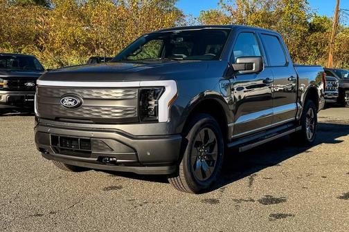2025 Ford F-150 Lightning LARIAT