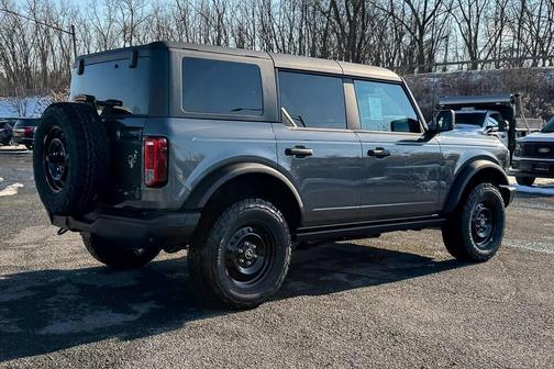 Carbonized Gray Metallic 2026 Ford Bronco Big Bend