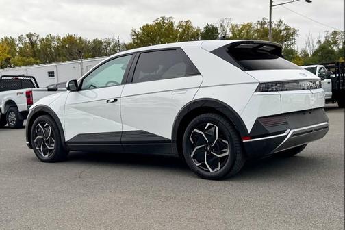 2022 Hyundai IONIQ 5 SEL