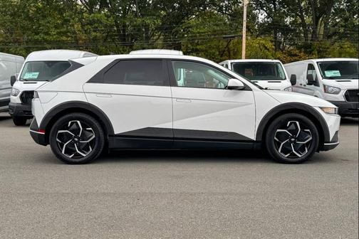 2022 Hyundai IONIQ 5 SEL