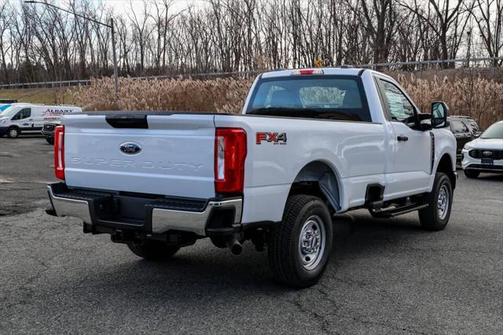 2025 Ford F-250 XL