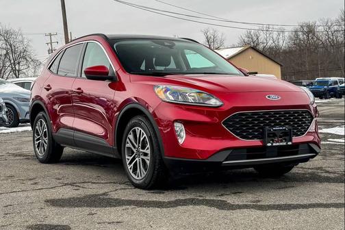 2022 Ford Escape SEL