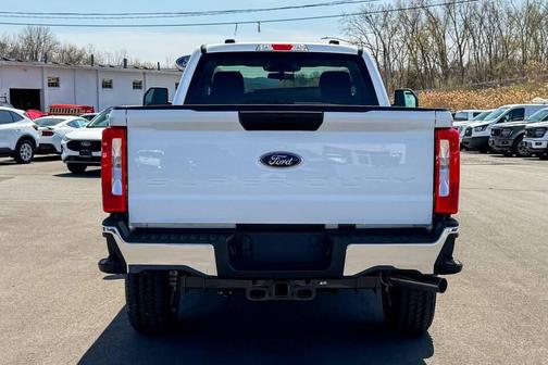 2025 Ford F-350 XLT