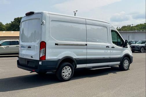 2022 Ford Transit-350 Base