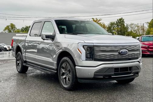 2022 Ford F-150 Lightning LARIAT