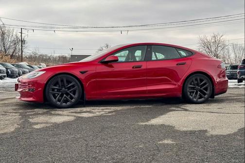 2021 Tesla Model S Plaid