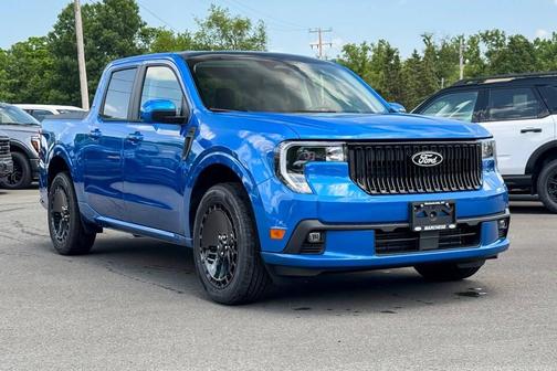 2025 Ford Maverick Lobo Standard