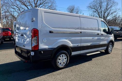 2024 Ford E-Transit T-350 Low Roof