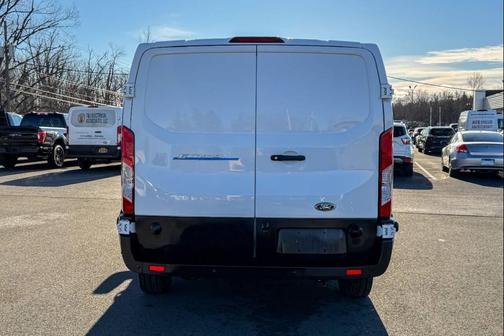 2024 Ford E-Transit T-350 Low Roof