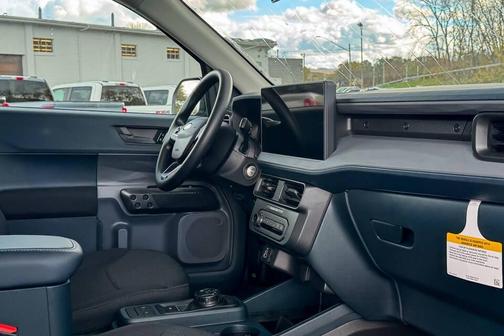 2025 Ford Maverick XL