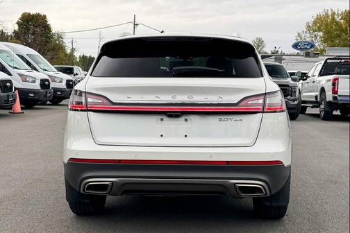2020 Lincoln Nautilus Reserve