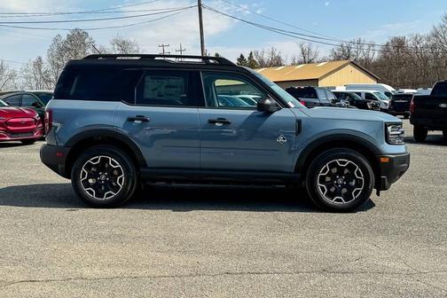 Azure Gray Metallic Tri-Coat 2026 Ford Bronco Sport Outer Banks