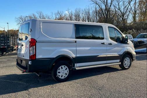 Oxford White 2025 Ford Transit-250 Base