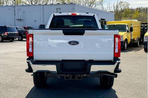 2025 Ford F-350 XLT