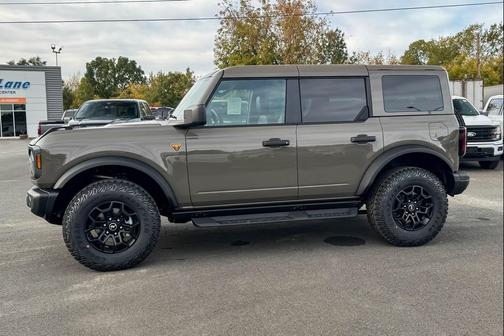 Marsh Gray 2026 Ford Bronco Badlands