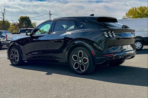 2022 Ford Mustang Mach-E GT