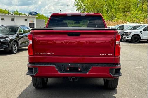 2021 Chevrolet Silverado 1500 Custom