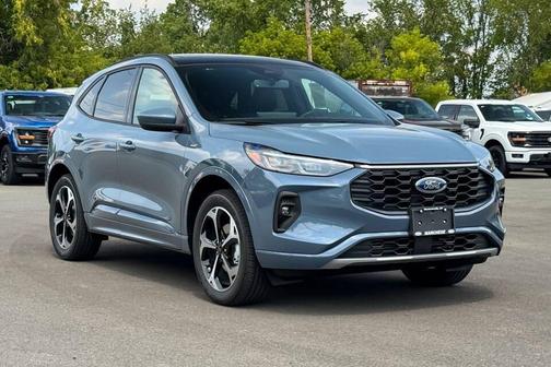 2025 Ford Escape ST-Line Elite