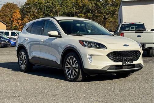 2020 Ford Escape Titanium