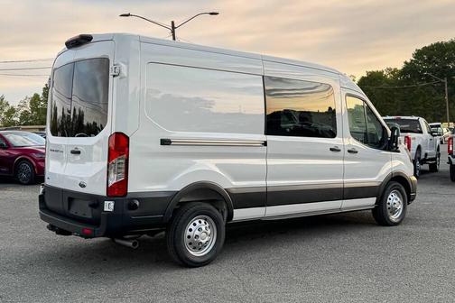 2025 Ford Transit-250 Base
