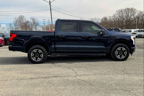Antimatter Blue Metallic 2022 Ford F-150 Lightning XLT