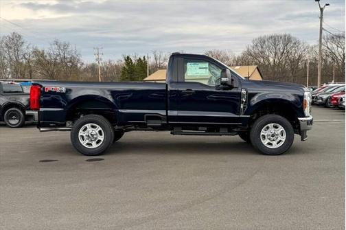 2025 Ford F-350 XLT