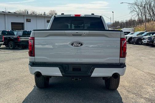 Avalanche 2026 Ford F-150 XLT