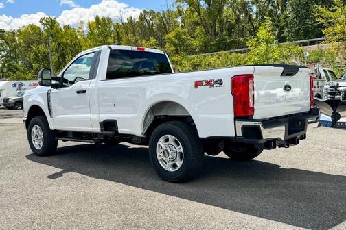 2026 Ford F-350 XLT