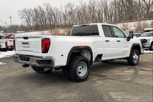 2022 GMC Sierra 3500 Base