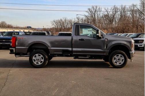 2025 Ford F-350 XLT