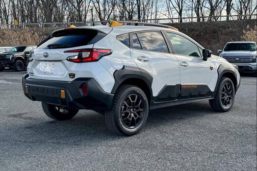 Crystal White Pearl 2025 Subaru Crosstrek Wilderness