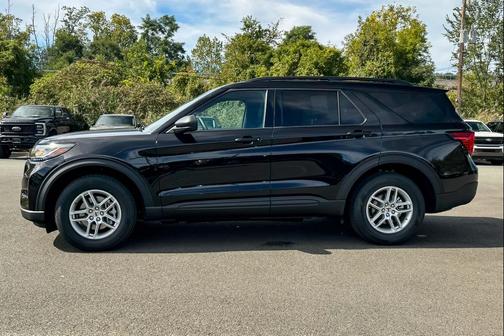Agate Black Metallic 2027 Ford Explorer Active